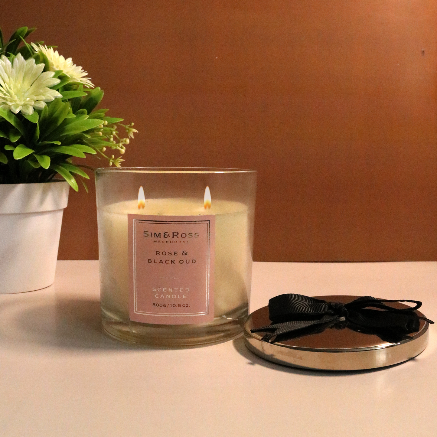 Scented Glass Candle (300g)- Rose & Black Oud